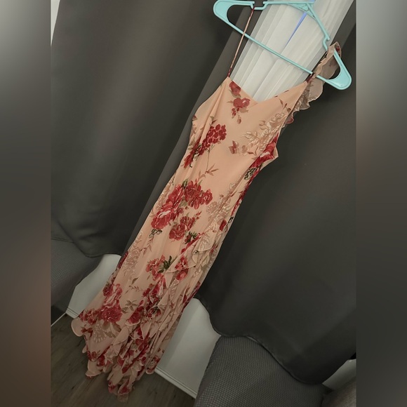 Feminine Floral Sequined Maxi Dress Size Large - Picture 6 of 8